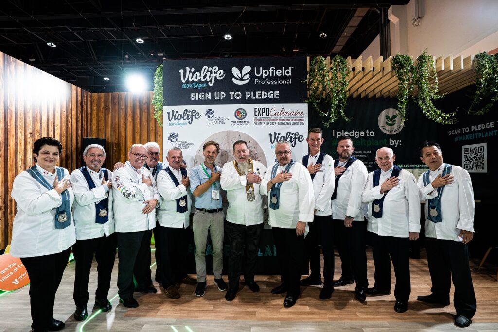 world-chefs-take-upfield's-#makeitplant-pledge-in-abu-dhabi