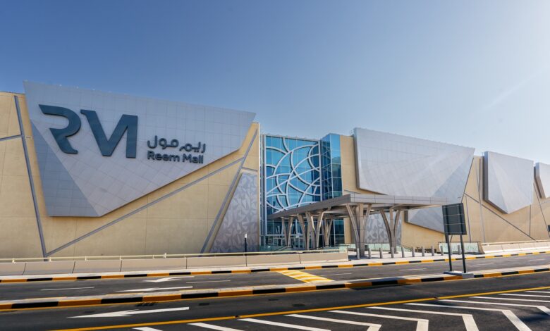 dubai-holding-group-announces-six-international-brands-at-reem-mall
