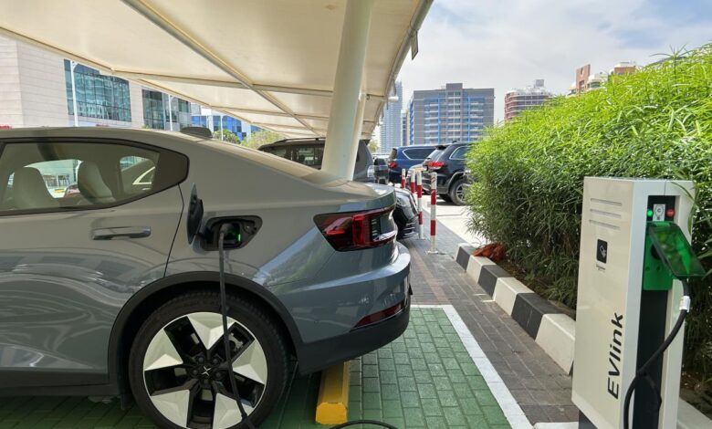 schneider-electric-partners-with-dubai-silicon-oasis-on-e-mobility-solutions-ahead-of-earth-day