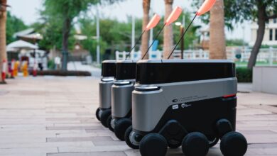 Sustainable City Dubai launches 3 delivery robots