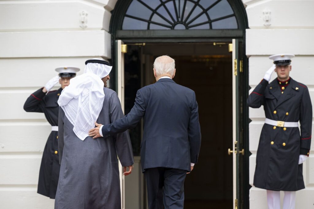 UAE President His Highness Sheikh Mohamed bin Zayed Al Nahyan and US Vice President Kamala Harris met today at the White House to discuss the longstanding strategic partnership between the UAE and the United States.