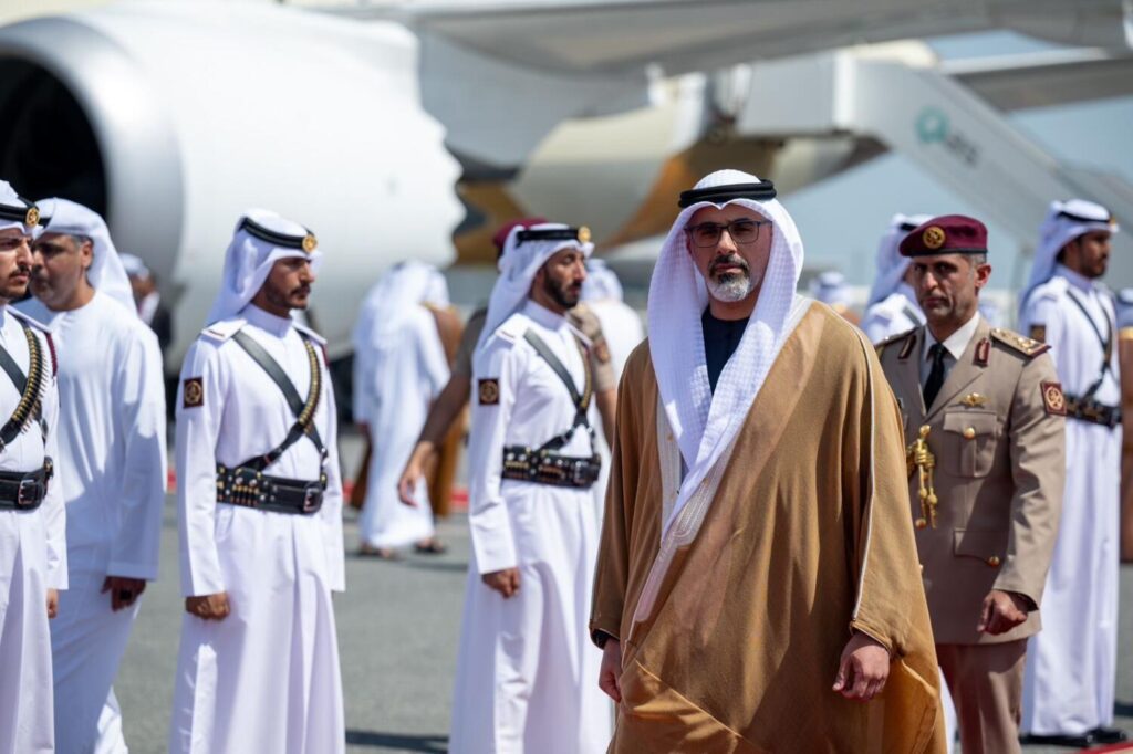 Abu Dhabi Crown Prince Arrives in Qatar on Official Visit