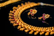 Dubai Gold Prices Fall Dh7 Overnight as Stronger Dollar Hits Bullion