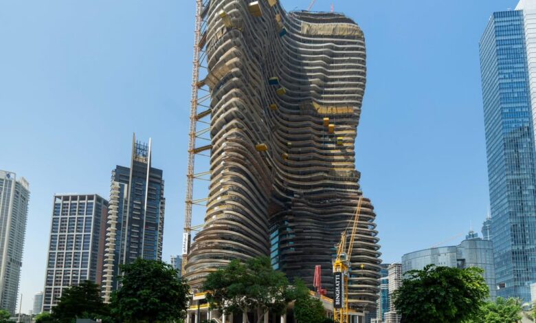 The AED 200 Million Statement: Why Global Billionaires Are Still Obsessed With Dubai’s Bugatti Tower